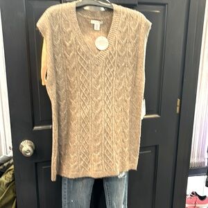 Sincerely Jules Sweater Pull Over Vest